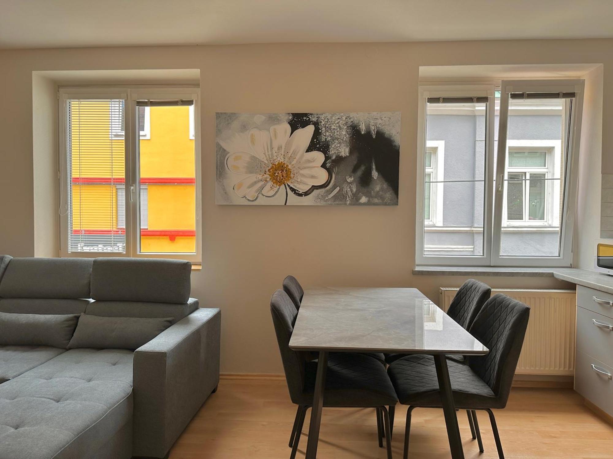 City Apartment Sankt Poelten Exterior foto